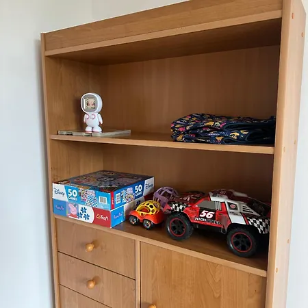 דירה Sunny 4-room In A Location In
